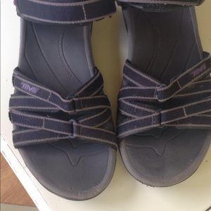 Teva Tirra water/hiking sandal size 8